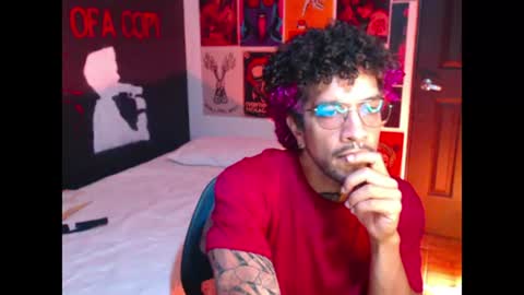 Snapshot of dostoyrodia_34 chatting on June 12, 1:26 am will online show from June 12, 1:26 am