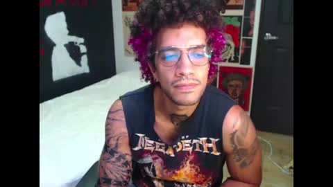 Snapshot of dostoyrodia_34 chatting on July 5, 4:19 am will online show from July 5, 4:19 am