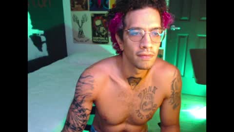 Snapshot of dostoyrodia_34 chatting on July 7, 10:03 pm will online show from July 7, 10:03 pm