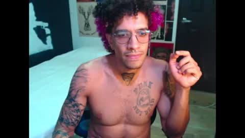 Snapshot of dostoyrodia_34 chatting on July 9, 2:04 am will online show from July 9, 2:04 am