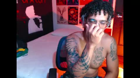 Snapshot of dostoyrodia_34 chatting on August 3, 11:41 pm will online show from August 3, 11:41 pm