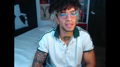Snapshot of dostoyrodia_34 chatting on August 7, 6:21 pm will online show from August 7, 6:21 pm