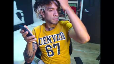 Snapshot of dostoyrodia_34 chatting on August 9, 2:57 am will online show from August 9, 2:57 am