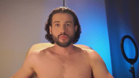 Keen online show from January 11, 3:00 am