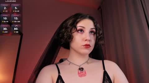 Eva ana Liza online show from February 8, 11:45 pm