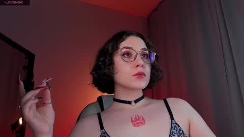 Eva ana Liza online show from March 7, 9:38 pm