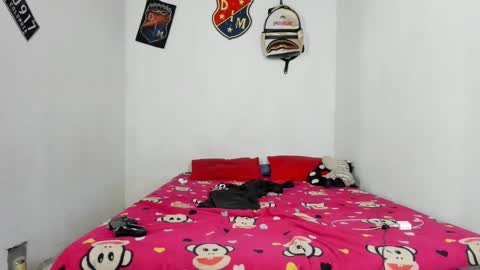 Snapshot of douglas_gallegos chatting on January 30, 6:56 am douglas_gallegos online show from January 30, 6:56 am