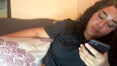 dove_love22 online show from October 30, 6:26 am