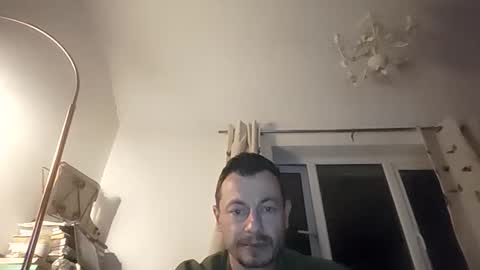 Snapshot of doveyfinn88 chatting on December 2, 11:34 pm doveyfinn88 online show from December 2, 11:34 pm