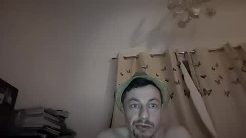 Snapshot of doveyfinn88 chatting on February 20, 2:19 am doveyfinn88 online show from February 20, 2:19 am
