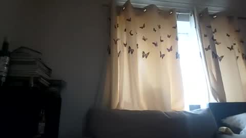 Snapshot of doveyfinn88 chatting on June 22, 6:38 pm doveyfinn88 online show from June 22, 6:38 pm