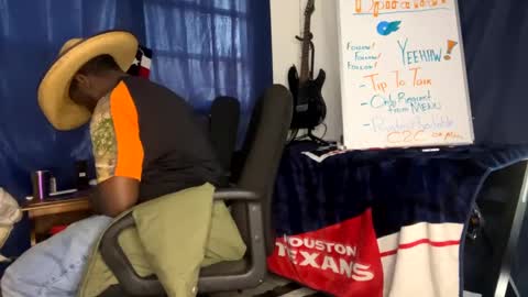 MrPirated online show from January 29, 8:35 pm