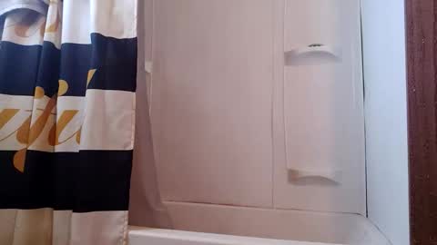 MrPirated online show from October 13, 4:40 pm