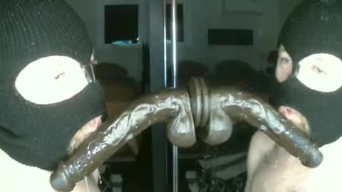 Snapshot of dpthroatorallybi chatting on January 12, 3:34 am dpthroatorallybi online show from January 12, 3:34 am