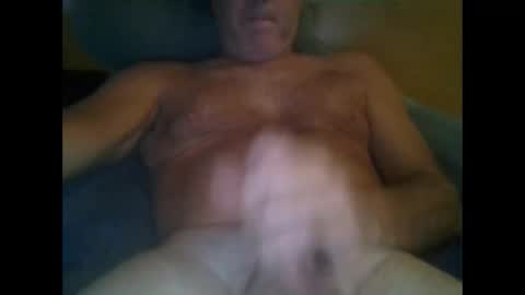 Snapshot of dr1on1462505 chatting on November 30, 12:36 am dr1on1462505 online show from November 30, 12:36 am