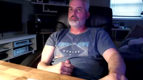 Snapshot of dr_dave20 chatting on June 17, 5:14 pm dr_dave20 online show from June 17, 5:14 pm