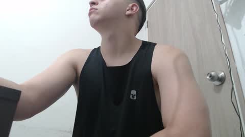 draco_boy2000 online show from March 3, 10:15 pm