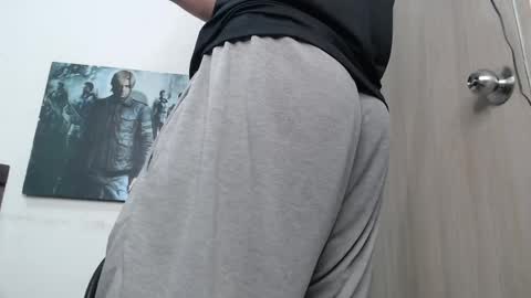 draco_boy2000 online show from May 23, 12:38 am