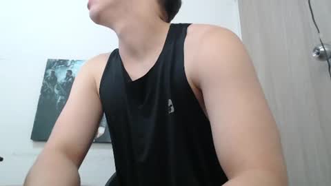 draco_boy2000 online show from June 24, 12:31 am