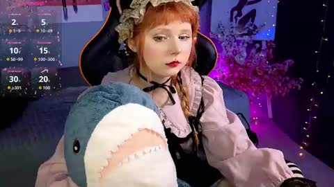 Snapshot of draculaura_ chatting on July 5, 10:55 am Draculaura online show from July 5, 10:55 am