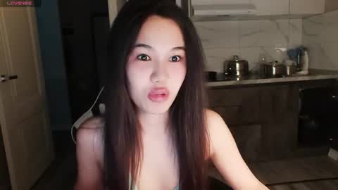 Airi online show from June 27, 4:39 am