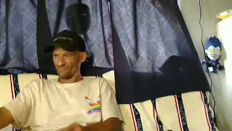Snapshot of dragonoid96 chatting on June 3, 9:20 pm lovemachine online show from June 3, 9:20 pm