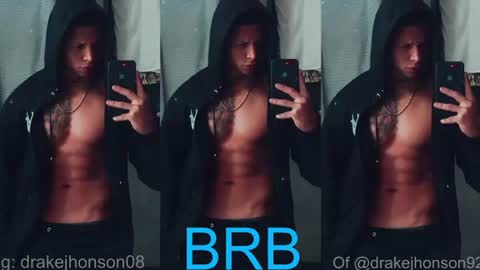 Snapshot of drake_jhonson08 chatting on June 12, 6:29 pm Drake online show from June 12, 6:29 pm