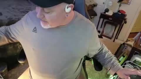 Drake D Vamp aka Drake DarkRose online show from February 3, 12:21 pm