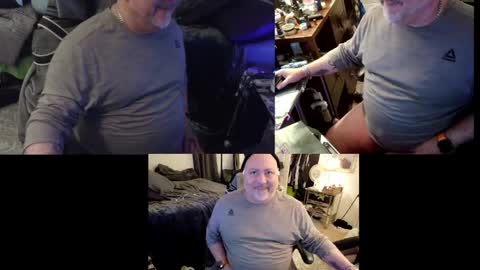 Snapshot of drake_r_darkrose chatting on April 28, 7:57 am Drake D Vamp aka Drake DarkRose online show from April 28, 7:57 am
