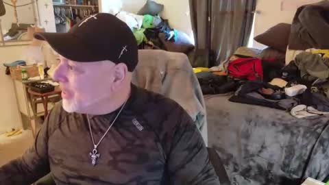 Snapshot of drake_r_darkrose chatting on May 16, 3:22 pm Drake D Vamp aka Drake DarkRose online show from May 16, 3:22 pm