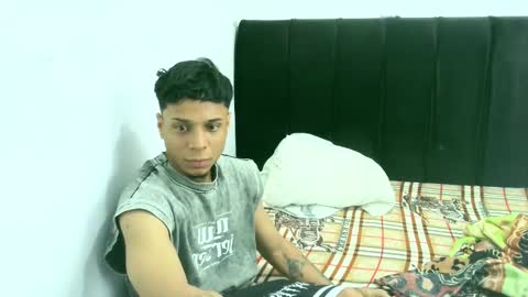 Snapshot of drake_the_kingmaster chatting on February 21, 10:15 pm ig kingmaster777 online show from February 21, 10:15 pm