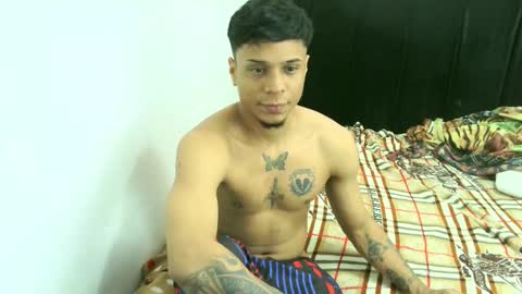 Snapshot of drake_the_kingmaster chatting on February 22, 11:35 pm ig kingmaster777 online show from February 22, 11:35 pm