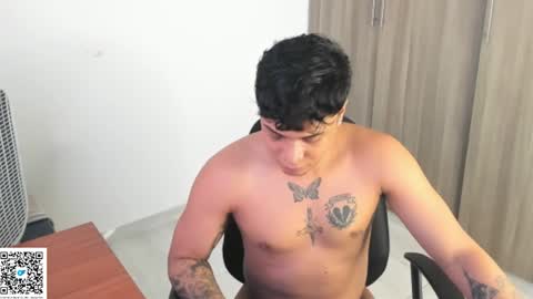 Snapshot of drake_the_kingmaster chatting on November 4, 8:41 pm ig kingmaster777 online show from November 4, 8:41 pm