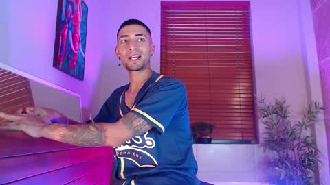 Drake Neuman online show from November 28, 7:49 pm