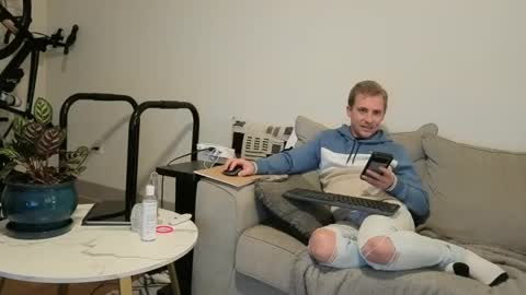 Snapshot of drakerileyxxx chatting on January 11, 3:11 am Drake Riley online show from January 11, 3:11 am