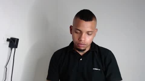 drako_monstercock online show from November 10, 5:17 am