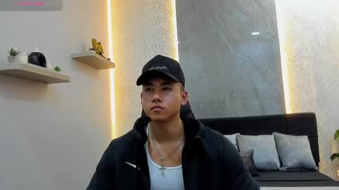 Snapshot of draven_marceaux chatting on June 1, 11:12 am Draven online show from June 1, 11:12 am