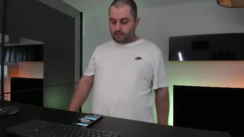 DravenPeak online show from June 14, 3:03 pm