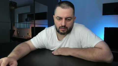 Snapshot of dravenpeak chatting on July 6, 5:48 pm DravenPeak online show from July 6, 5:48 pm