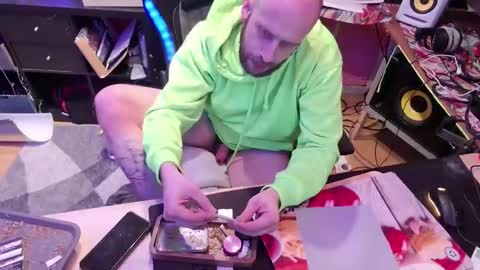 Snapshot of drawingcock chatting on January 14, 6:49 pm drawingcock online show from January 14, 6:49 pm