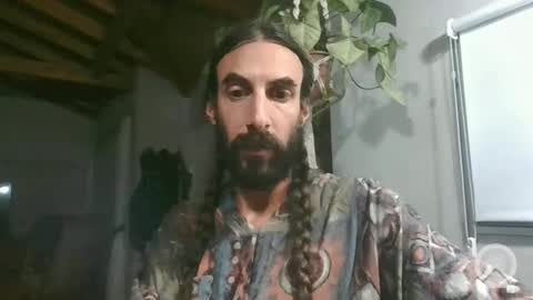 new profile Aircum99  online show from March 18, 3:31 am