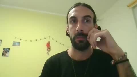 Snapshot of dread1990 chatting on June 4, 9:10 pm new profile Aircum99 online show from June 4, 9:10 pm