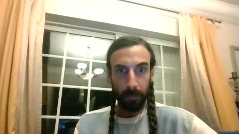 Snapshot of dread1990 chatting on June 14, 2:24 am new profile Aircum99 online show from June 14, 2:24 am