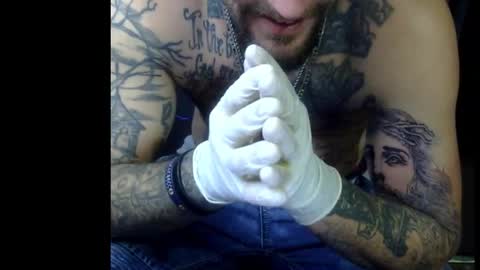 Snapshot of dreadedted chatting on December 5, 5:05 am Dreadedted online show from December 5, 5:05 am