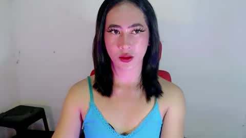 Snapshot of dream_bridexxx chatting on June 3, 4:15 am alexa online show from June 3, 4:15 am
