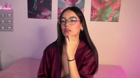 Snapshot of dream_eye chatting on November 3, 7:04 pm dream_eye online show from November 3, 7:04 pm