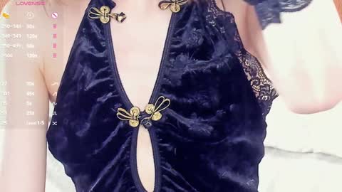 Hi Im Monika Welcome to my room online show from October 26, 8:53 am