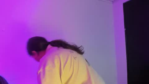 Cami Daza online show from March 1, 9:11 am