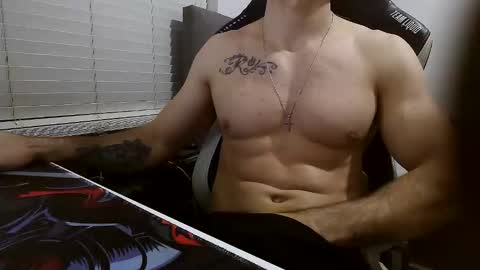 Dreaming on going live with a woman p online show from January 10, 6:20 pm