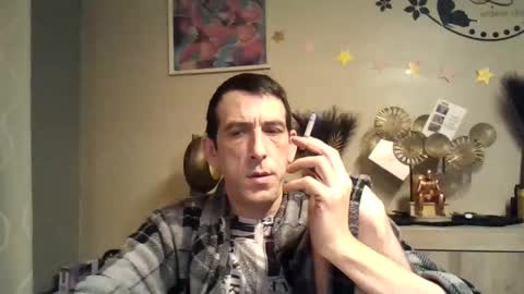 dreamguy38 online show from January 3, 5:50 am